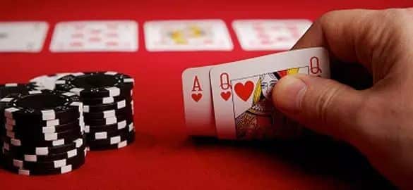 平台特色棋牌类游戏解析-雷火电竞