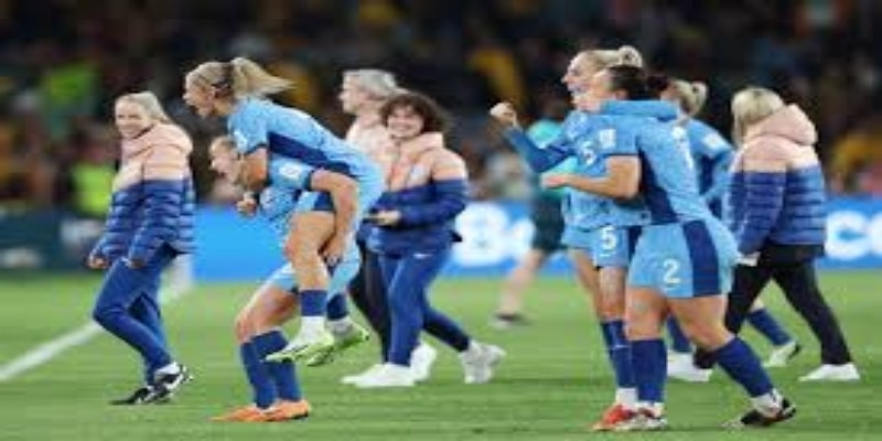 臂章背后的战略智慧-雷火电竞