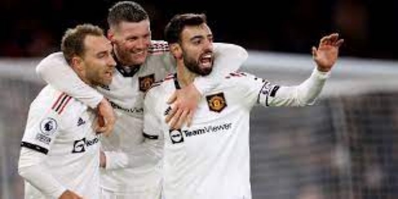  复出后的竞技表现与战术启示-雷火电竞