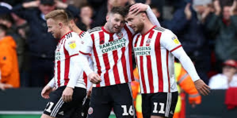 本土英雄的英超首球：比利·夏普的传奇时刻-雷火电竞