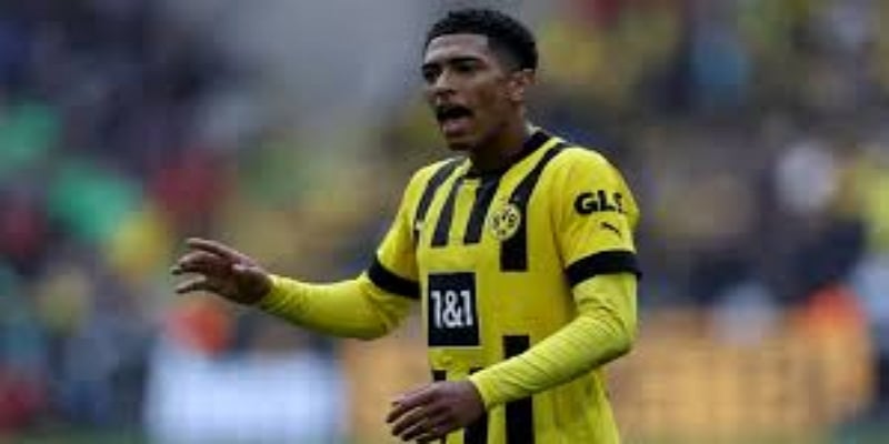 贝林厄姆为何放弃曼联？比赛时间与成长优先- 雷火电竞