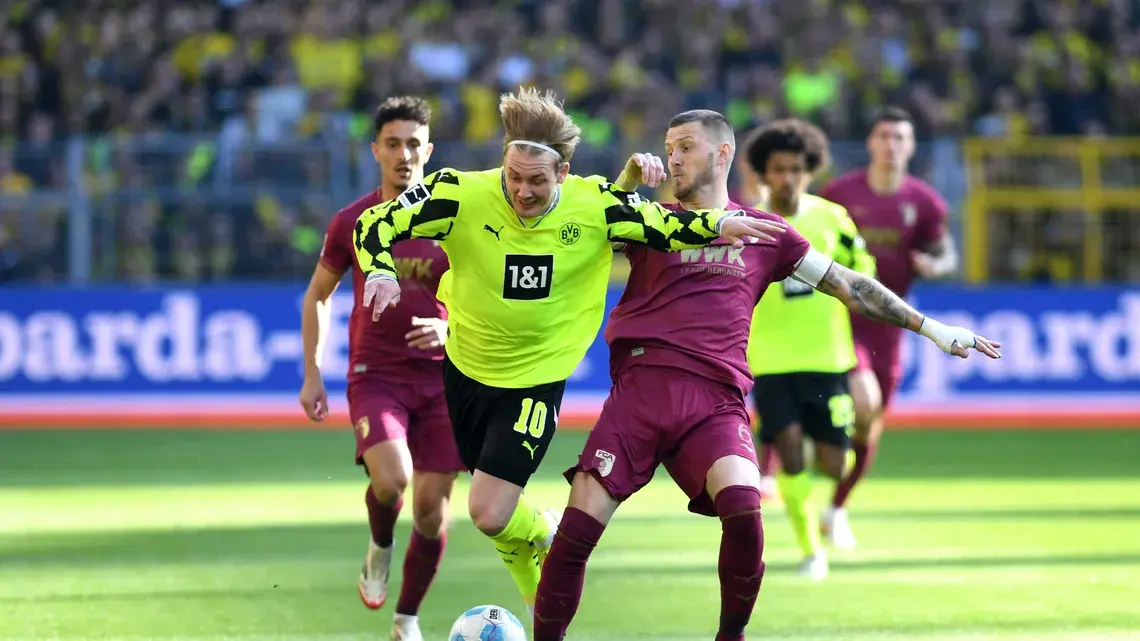 奥格斯堡1–4负于多特蒙德