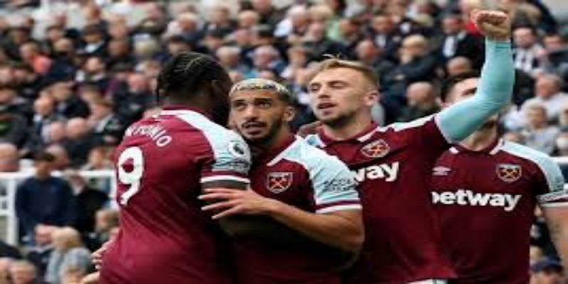 雷火电竞战术聚焦：克里斯·伍德领衔锋线，效率惊人 -雷火电竞