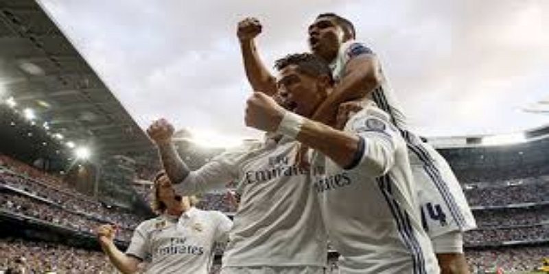 雷火电竞视角：数据巅峰与战术矛盾的双重现实-雷火电竞